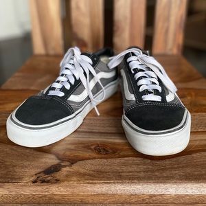 Vans “off the wall”